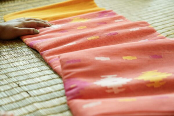 Authentic Jamdani Saree from Bangladesh - Peach